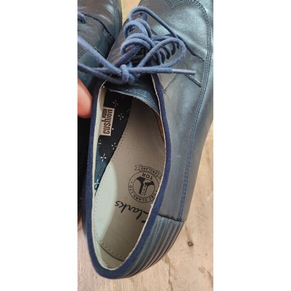 Clarks Gambeson Style Wingtip Oxfords sz 9.5 Blue